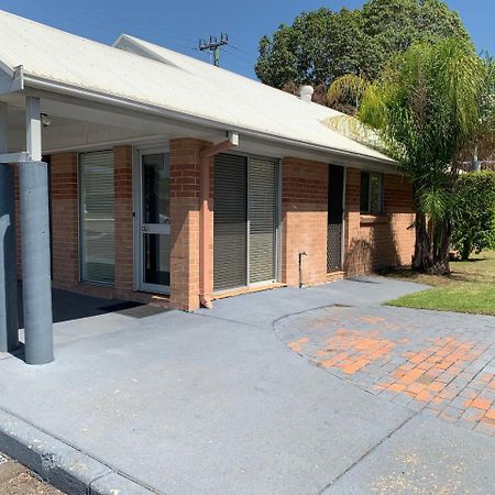 The Oaks Hotel Motel Albion Park エクステリア 写真